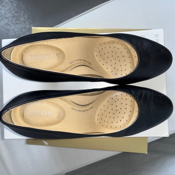 GEOX 39/9 Nappa leather pumps, EUC, "Annya" in black - Picture 11 of 16